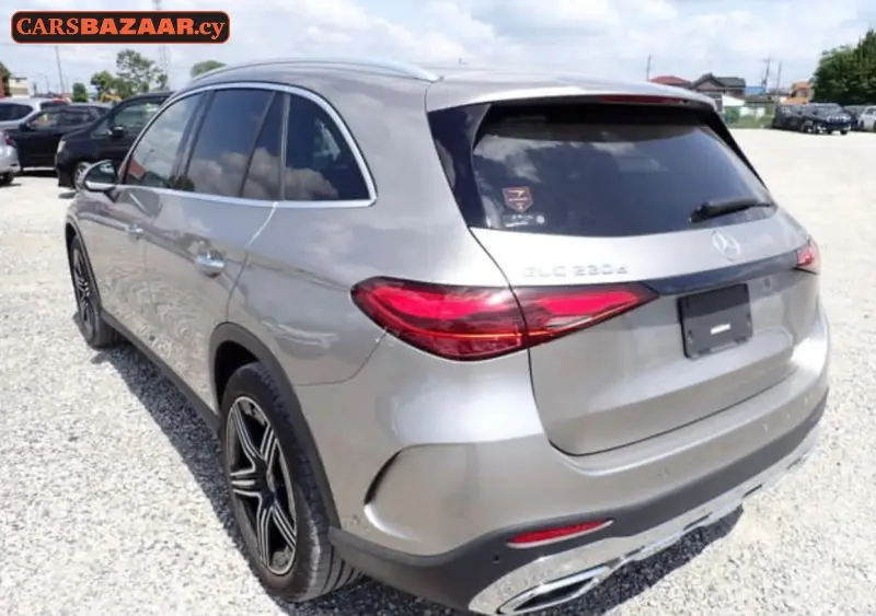 Mercedes-Benz GLC220d AMG Line - photo 2