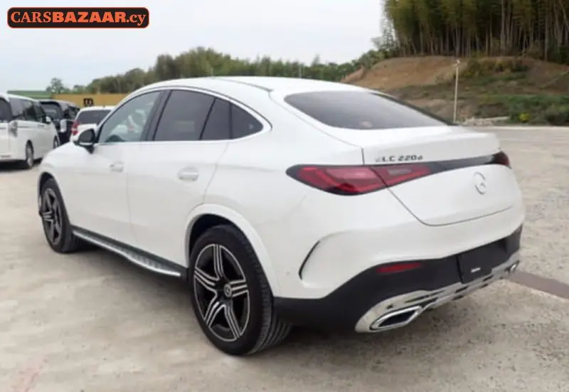 Mercedes-Benz GLC220d AMG Line - photo 4