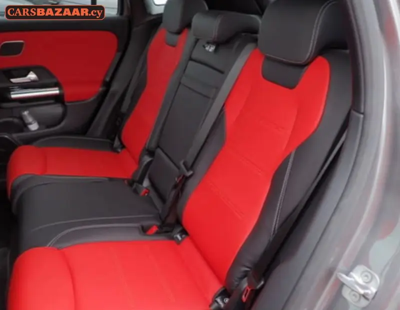 Mercedes-Benz GLA35 AMG Line - photo 5