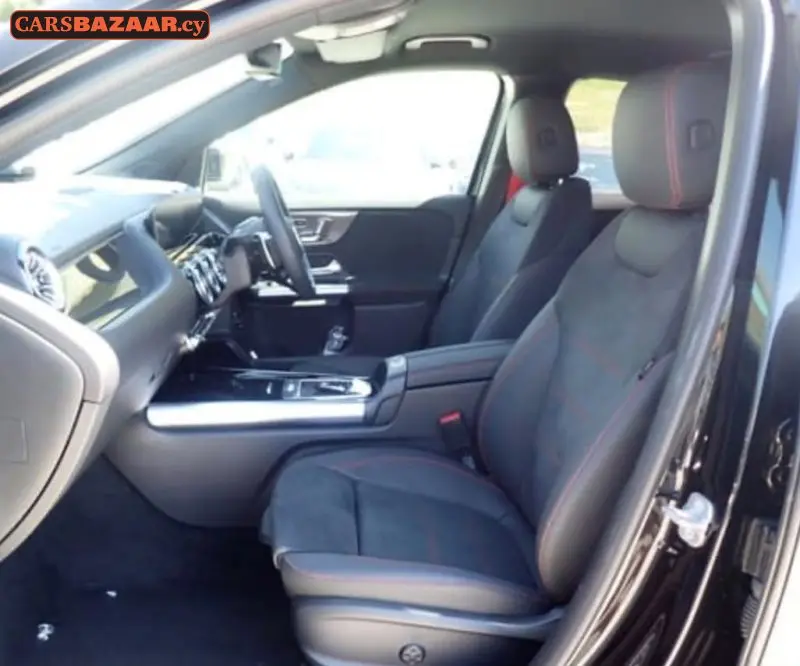 Mercedes-Benz GLA35 AMG Line - photo 6