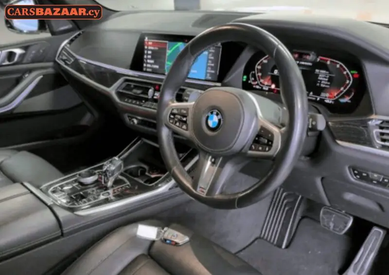 BMW X7 M50I - photo 2
