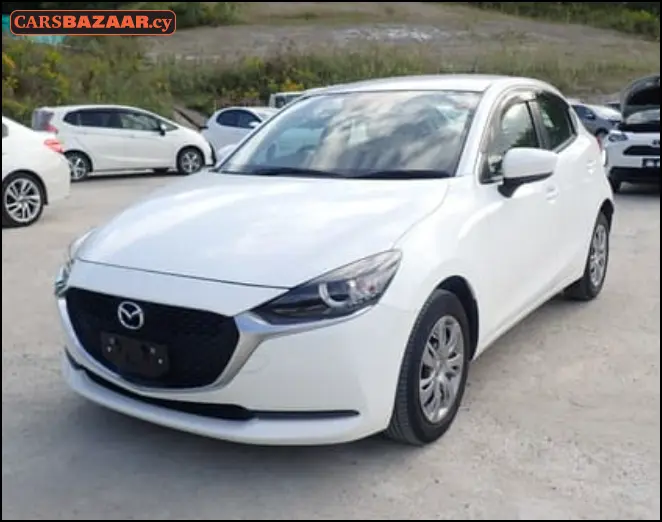 Mazda 2 - photo 4