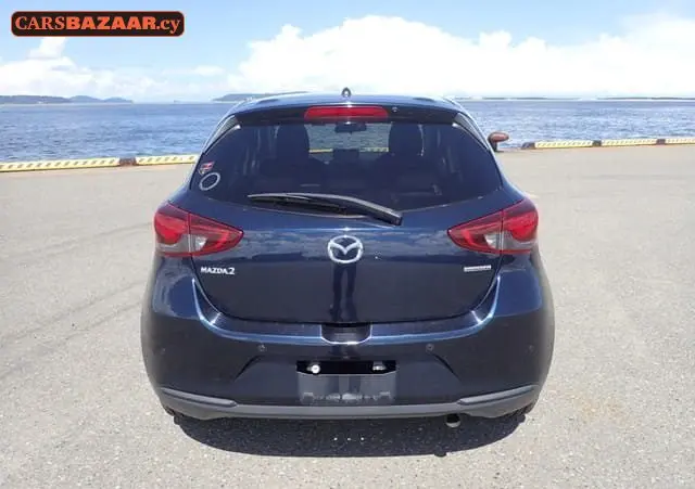 Mazda 2 - photo 4