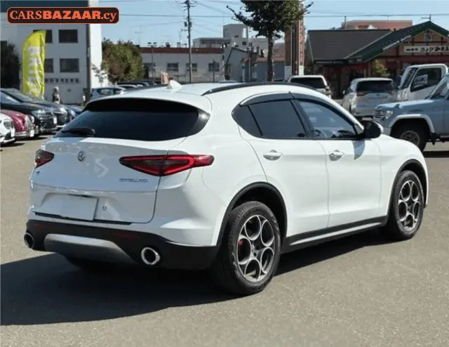 Alfa Romeo Stelvio Q4 Ti - photo 2