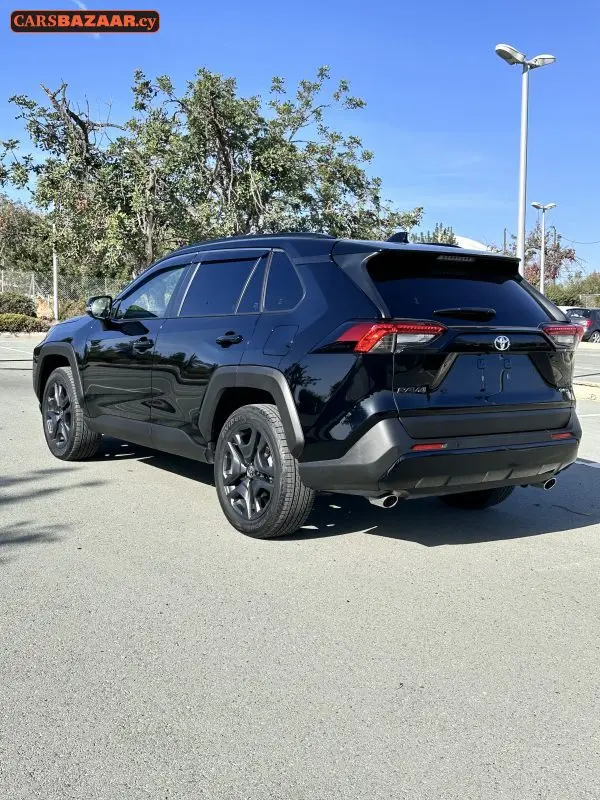 Toyota RAV4 Adventure  - photo 5