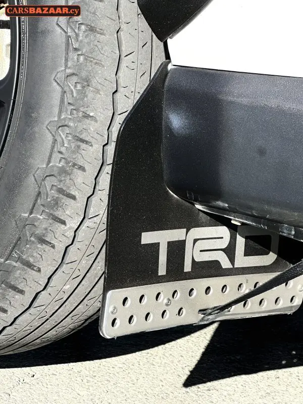 Toyota RAV4 Adventure  - photo 10