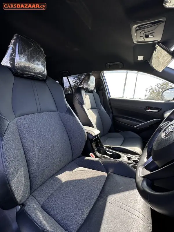 Toyota Corolla Cross - photo 6