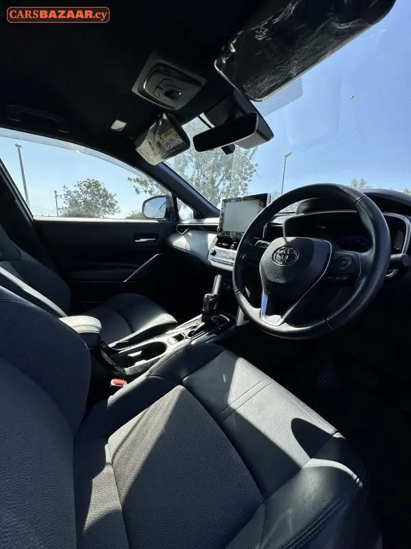 Toyota Corolla Cross - photo 9
