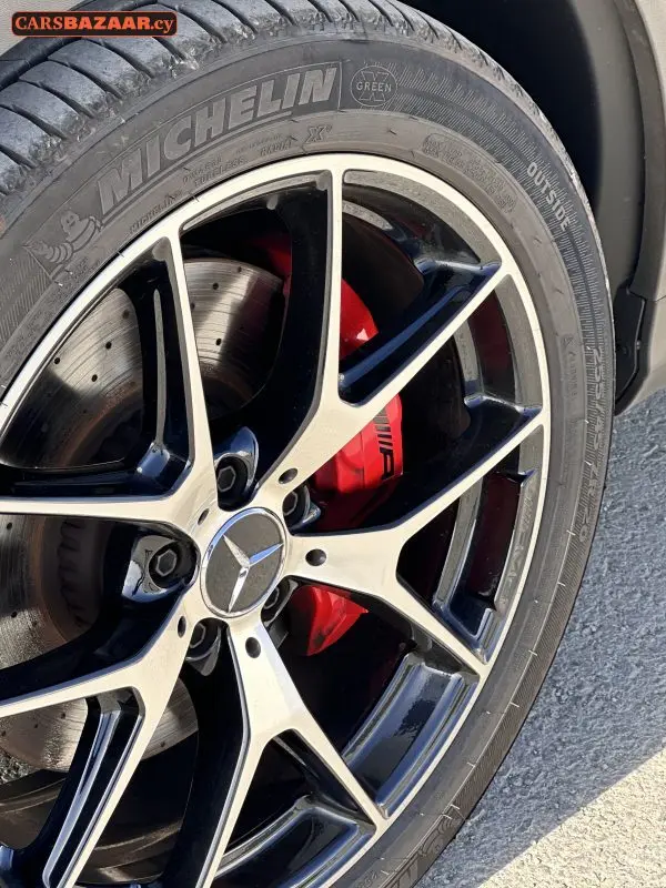 Mercedes-Benz GLC43 AMG Line - photo 10