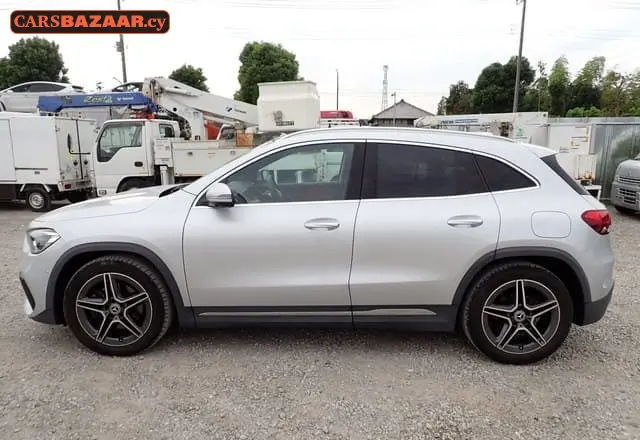 Mercedes-Benz GLA200d AMG Line  - photo 8
