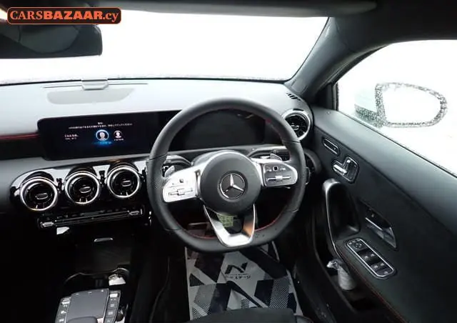 Mercedes-Benz A200d AMG Line - photo 2