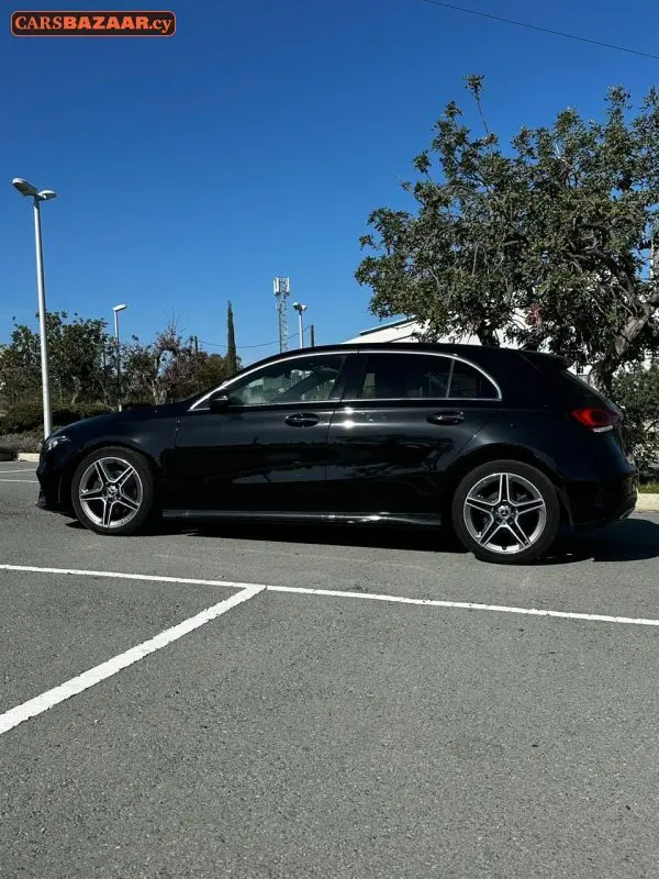 Mercedes-Benz A200d AMG Line - photo 15
