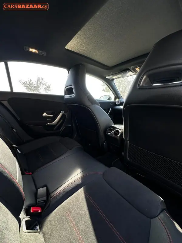 Mercedes-Benz A200d AMG Line - photo 6