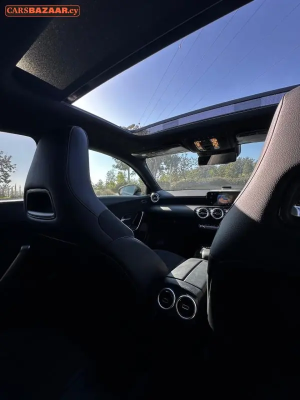 Mercedes-Benz A200d AMG Line - photo 3