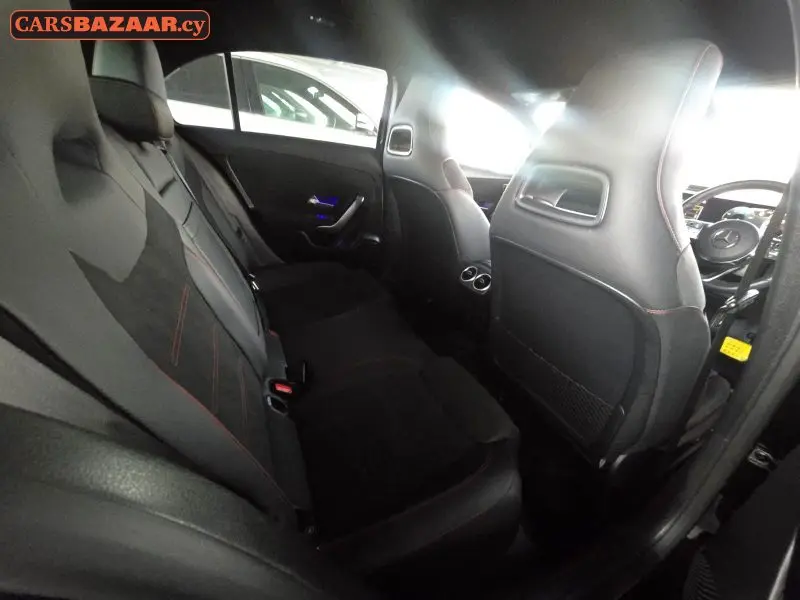 Mercedes-Benz A200d AMG Line - photo 3