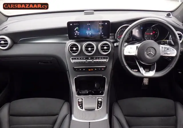 Mercedes-Benz GLC220d AMG Line - photo 2
