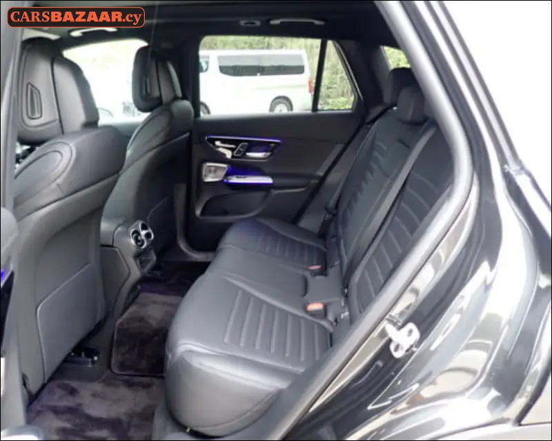 Mercedes-Benz GLC220d AMG Line - photo 8