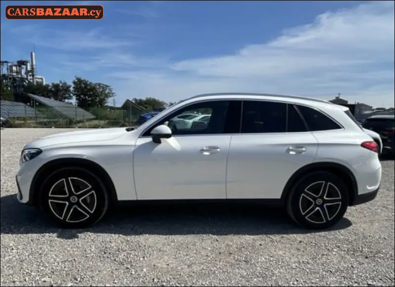 Mercedes-Benz GLC220d AMG Line - photo 2
