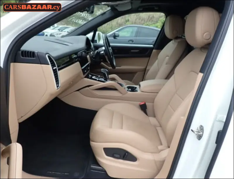 Porsche Cayenne  - photo 5