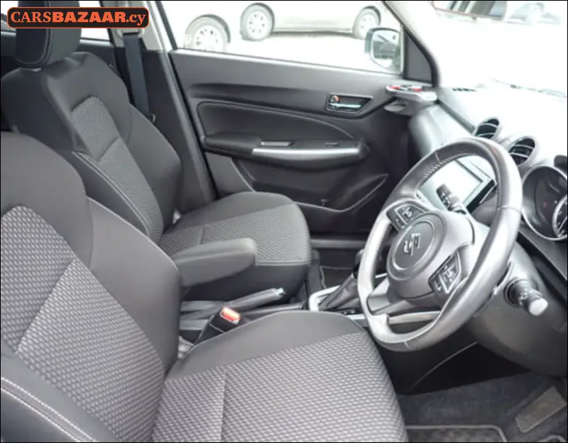Suzuki Swift RS - photo 5