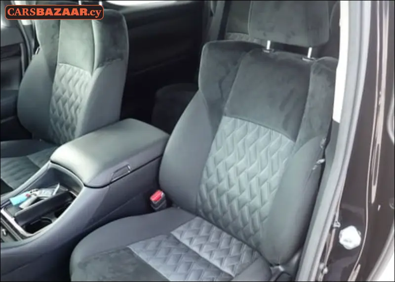 Toyota Alphard  - photo 5
