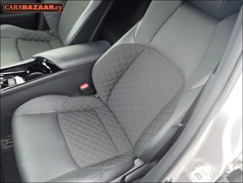 Toyota C-HR - photo 3