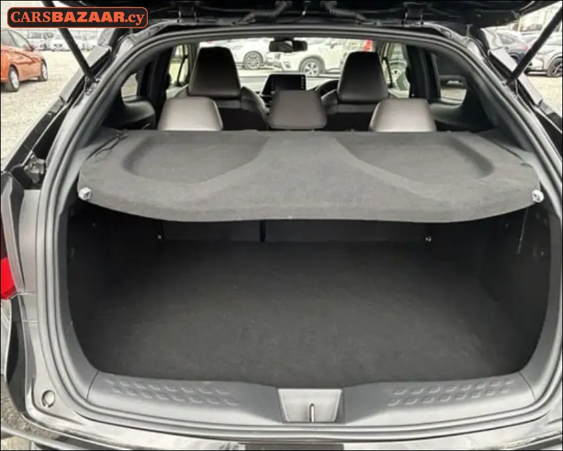 Toyota C-HR - photo 9