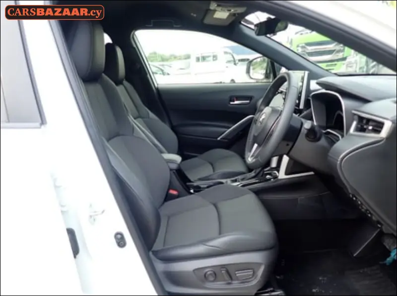 Toyota Corolla Cross - photo 4