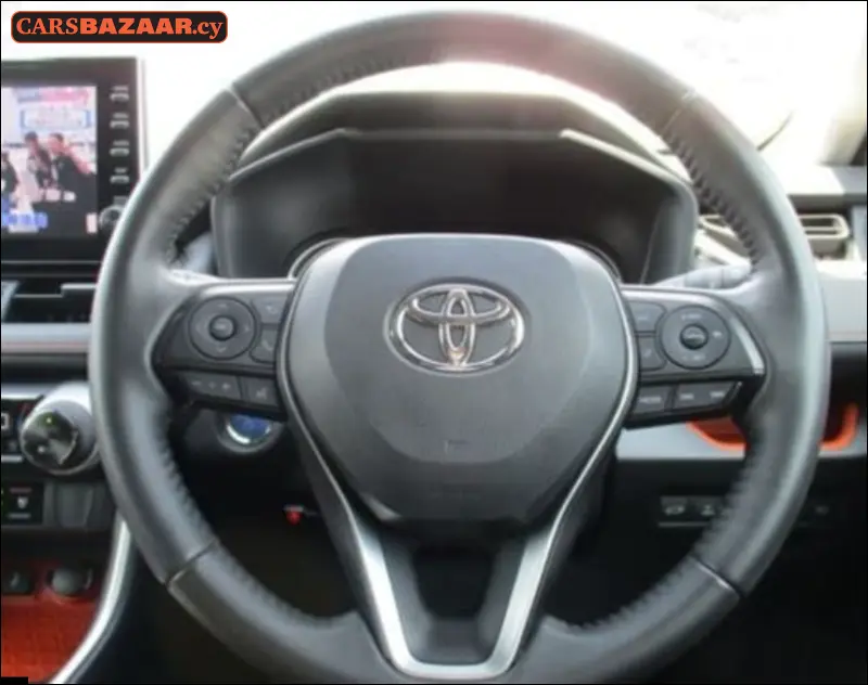 Toyota RAV4 Adventure  - photo 2