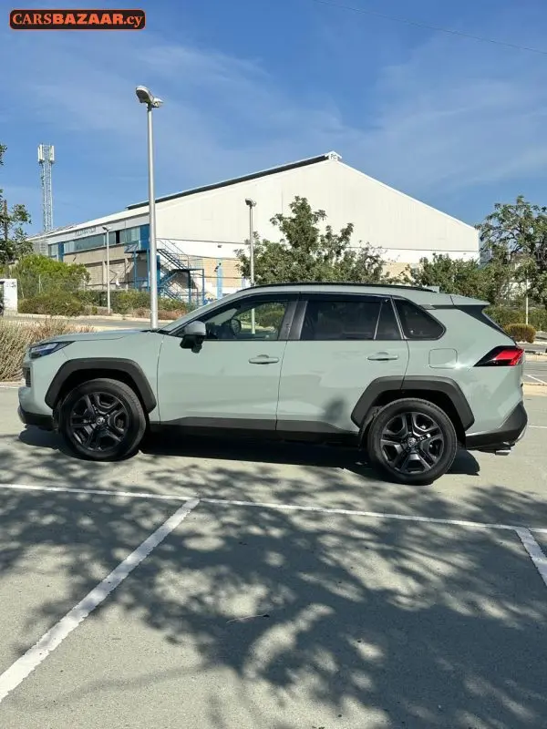Toyota RAV4 Adventure  - photo 21