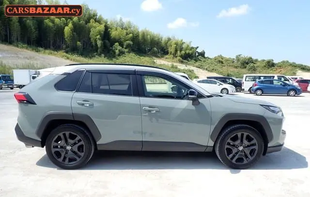 Toyota RAV4 Adventure  - photo 3