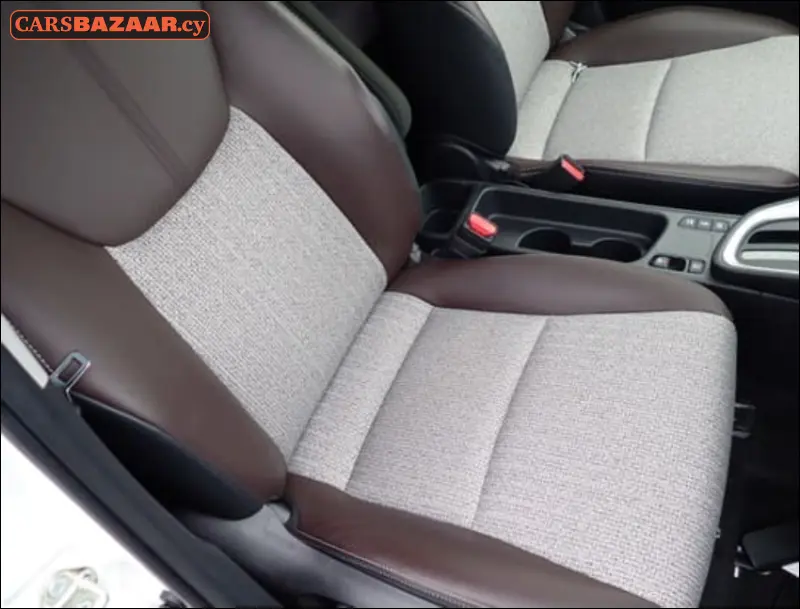Toyota Yaris Cross - photo 3