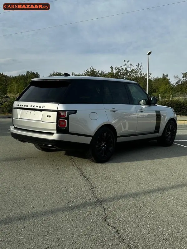 Land Rover Range Rover Vogue - photo 14