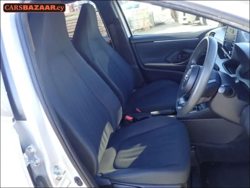 Toyota Yaris  - photo 3