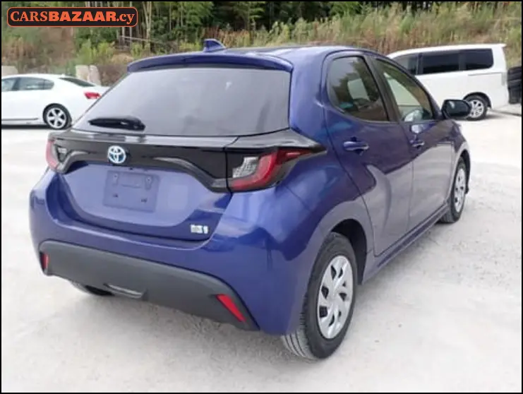 Toyota Yaris  - photo 4