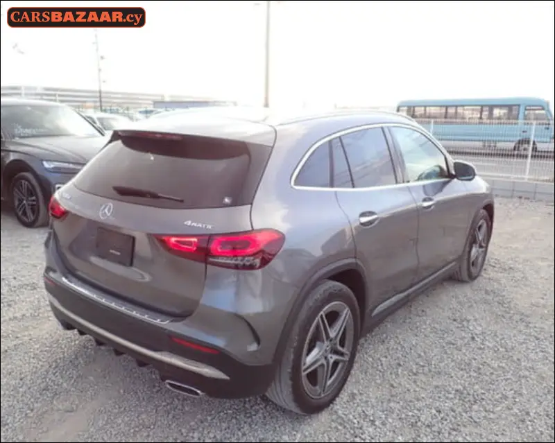 Mercedes-Benz GLA200d AMG Line  - photo 3