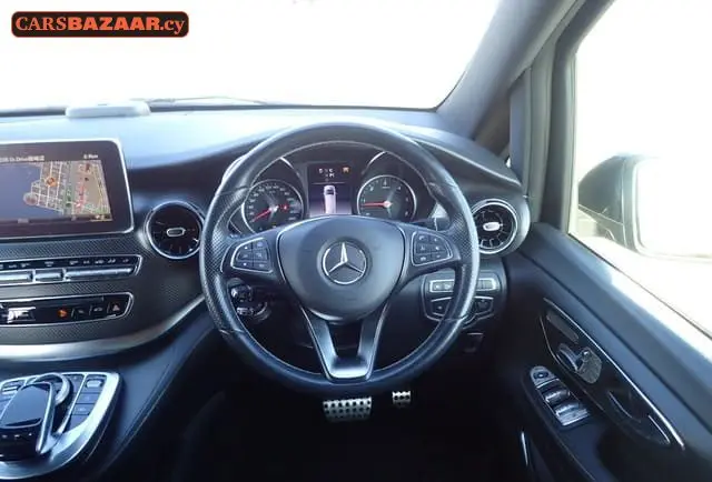 Mercedes-Benz V220d Long AMG Line - photo 3