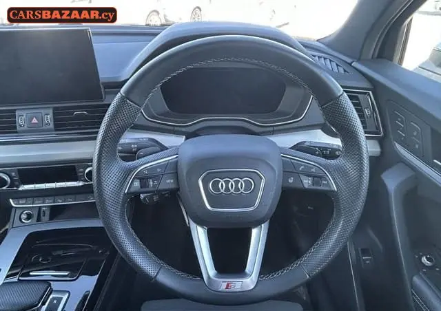 Audi Q5 Sportback 40TDI Quattro S Line  - photo 2