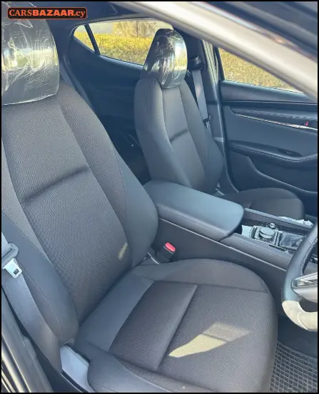 Mazda 3 - photo 6