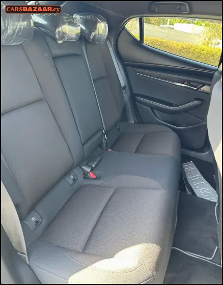 Mazda 3 - photo 8