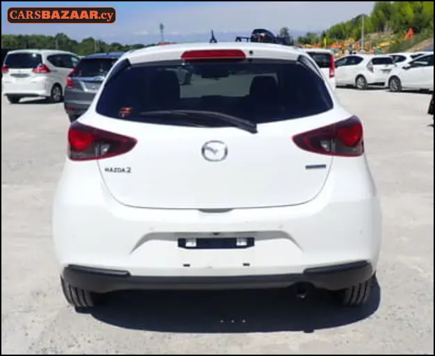 Mazda 2 - photo 3