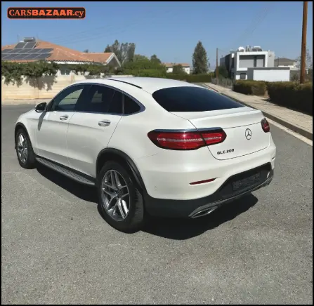 Mercedes-Benz GLC200 AMG Line	 - photo 3