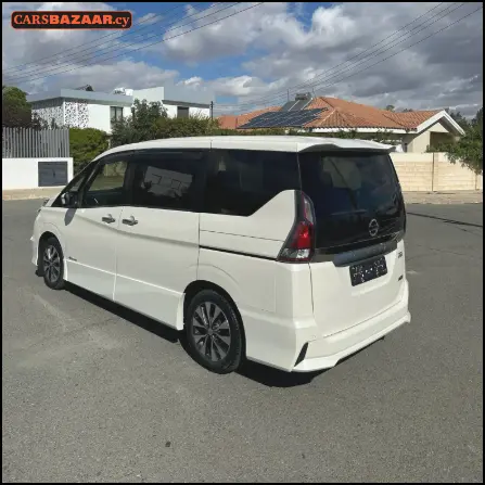 Nissan SERENA HIGHWAY STAR - photo 5