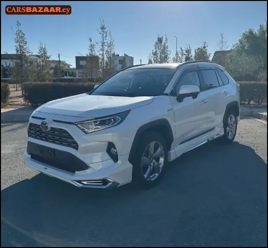Toyota RAV4 - photo 2