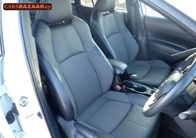Toyota Corolla Cross - photo 4