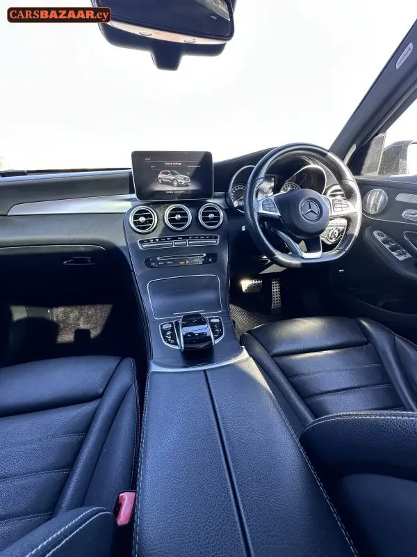 Mercedes-Benz GLC43 AMG Line - photo 10