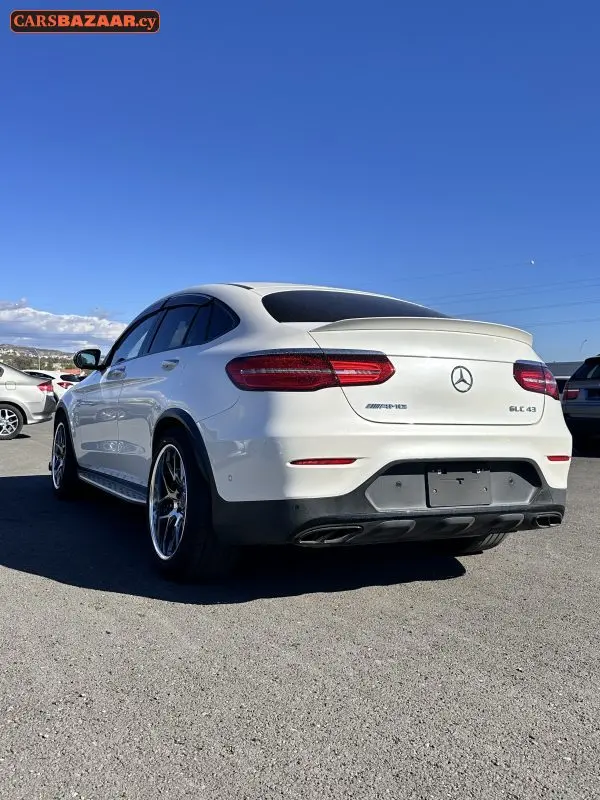 Mercedes-Benz GLC43 AMG Line - photo 6