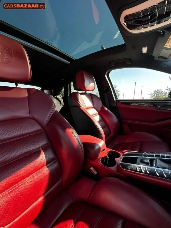 Porsche MACAN S - photo 4