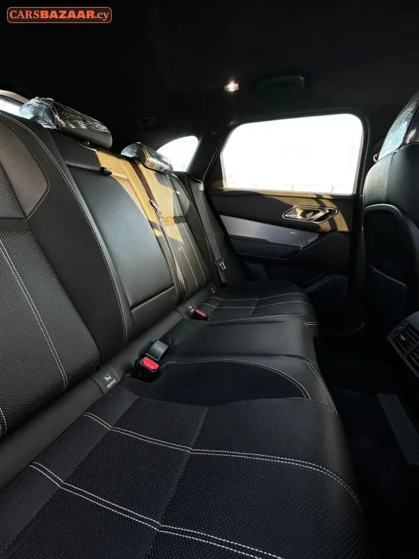 Land Rover Range Rover Velar - photo 8
