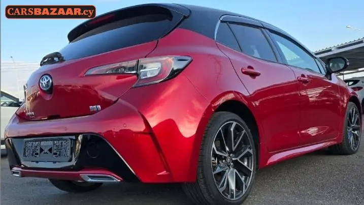 Toyota Corolla Sport - photo 6